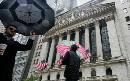 PayPal and UPS Propel US Stocks to New Records