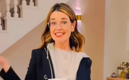 Savannah Guthrie Stuns in ’67’ Halloween Costume