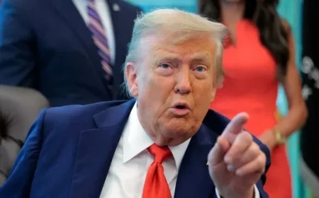 Trump Calls on GOP to Abolish Senate Filibuster to End Shutdown