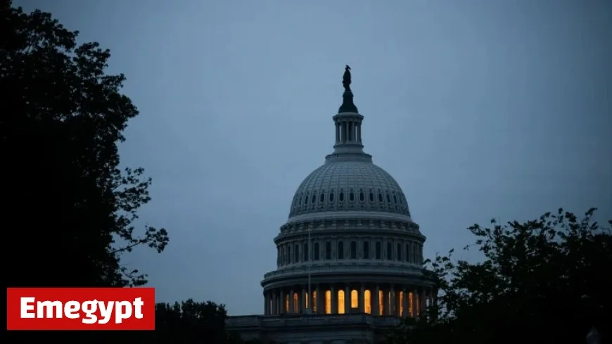 Surprise Drop in Private Payrolls and Government Shutdown Lead to 10-Year Treasury Yield Decline