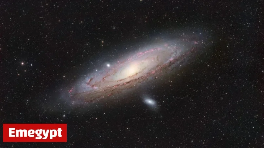 Explore the breathtaking details of the Andromeda galaxy in this stunning astrophotography portrait