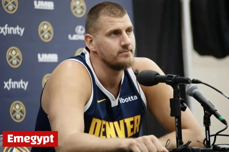Nikola Jokic Overcomes Wrist Injury with Enthusiasm on Day One of Denver Nuggets Training Camp