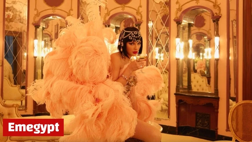 Taylor Swift Reimagines Stardom in The Life of a Showgirl: A Glittering Pop Revival with Hidden Depths