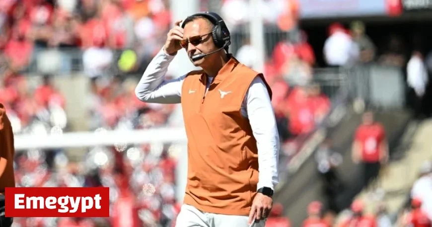 Halftime Analysis: Texas Falls Behind Florida 19-7 in Exciting Showdown