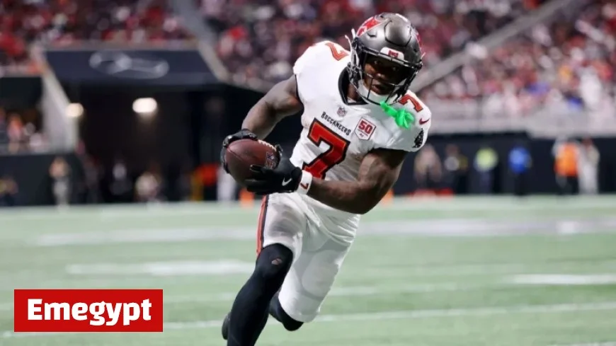 Buccaneers Running Back Irving Sidelined Due to Foot Sprain