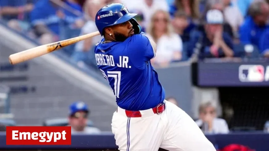 Vlad Jr’s Playoff Heroics Propel Blue Jays to Victory Over Yankees