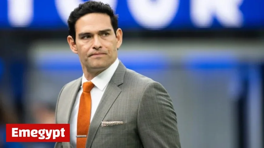 Ex-NFL Quarterback Mark Sanchez Pepper-Sprayed and Stabbed in Late-Night Altercation with Truck Driver