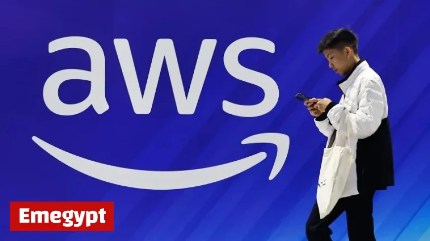 S&P 500 Nears Record Close as Amazon Expands Beyond Cloud Services