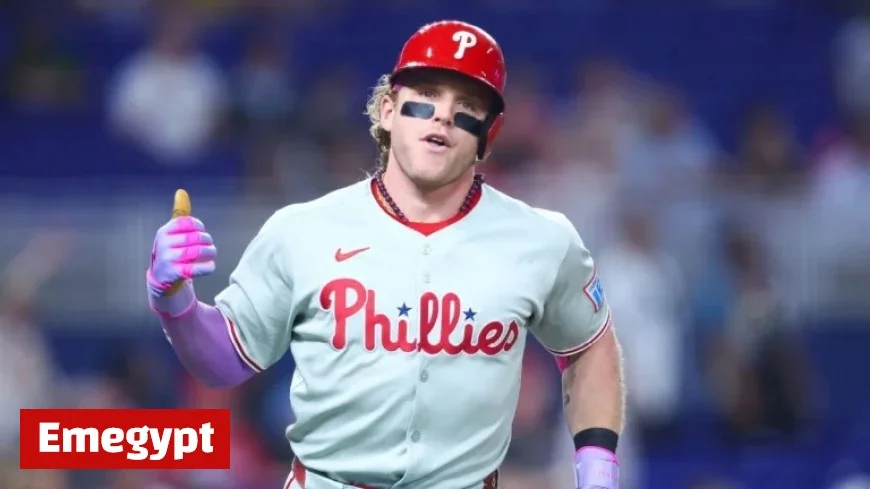 Bader Out of Game 2 for Phillies Due to Groin Injury