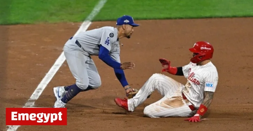 Mookie Betts and Max Muncy shine with game-saving play in Dodgers NLDS Game 2 victory