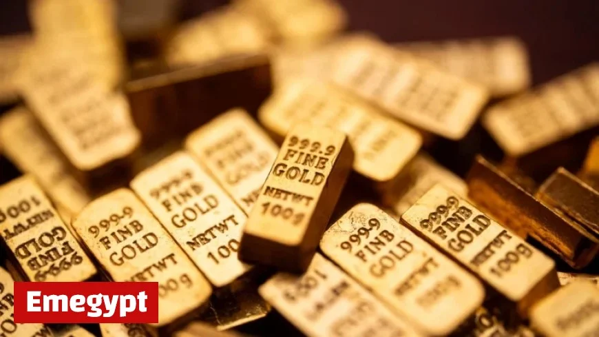 Gold Price Soars to Unprecedented $4000 Per Ounce Mark for First Time Ever