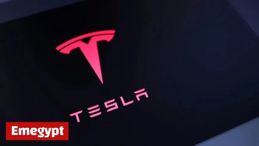 Tesla launches driver assist technology update in anticipation of major announcement
