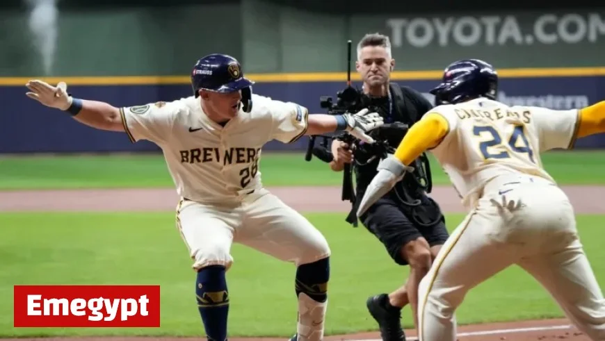 Brewers Playoff Schedule: Game 3 Start Time and Details for Matchup Against Cubs