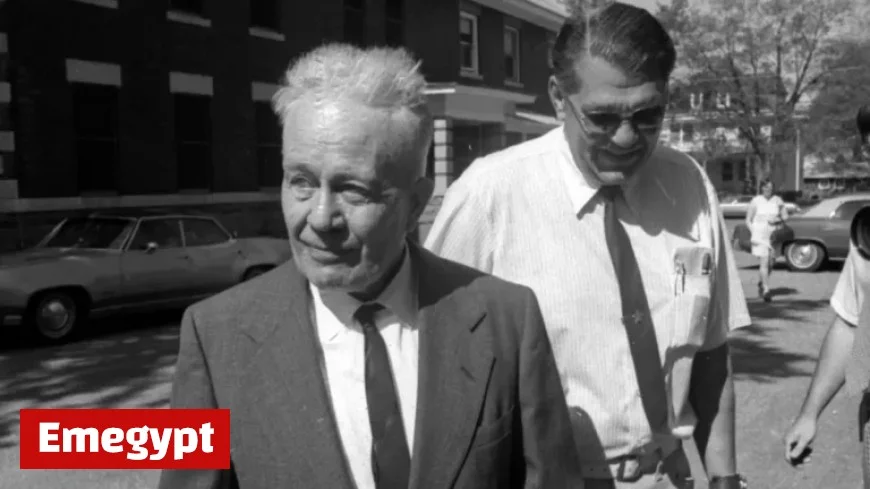 Discover whether Ed Gein exchanged letters with Richard Birdman Speck as depicted in Netflix’s Monster series