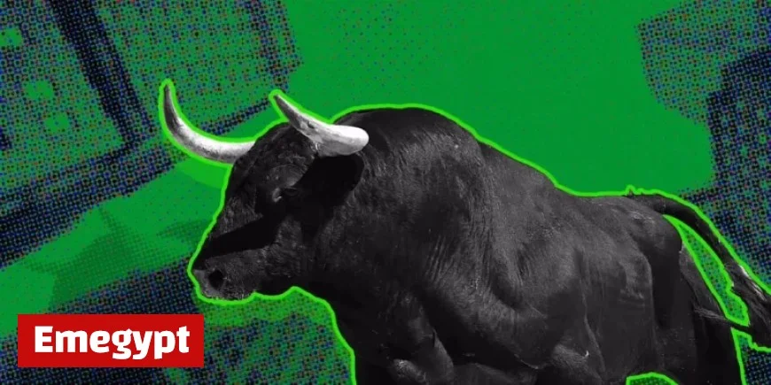 Stock Market Update: S&P 500 and Nasdaq Reach Record Highs, Dow Nears Peak While Gold Declines; Powell to Deliver Key Speech