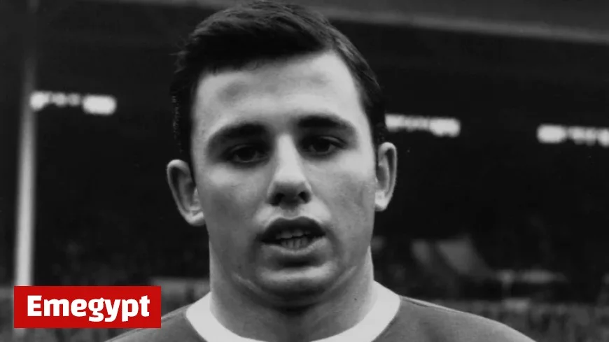 Manchester United Mourns the Loss of Legendary Wing-Half Jimmy Nicholson