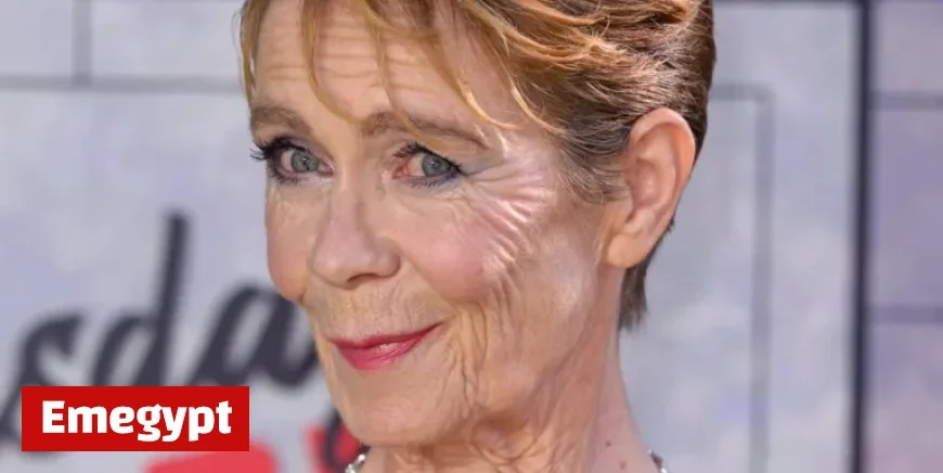 Celebrity Traitors Star Falls for Thursday Murder Club’s Celia Imrie Embrace Her Playful Side
