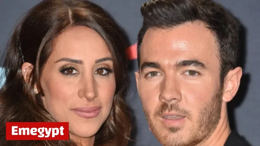 Danielle Jonas Opens Up About Her Battle with Lyme Disease