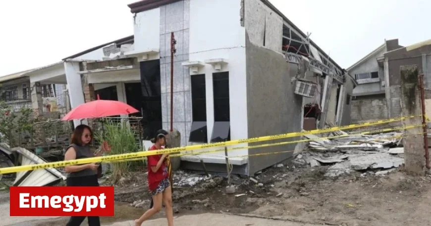 At Least 7 Dead as Two Strong Earthquakes Hit Southern Philippines