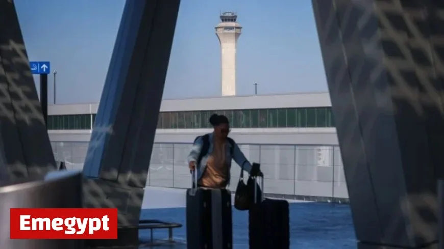 Persistent Air Traffic Control Staffing Issues Lead to Ongoing Delays Amid Prolonged Shutdown