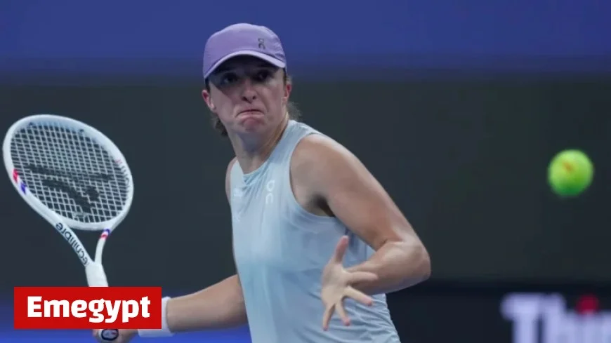 Swiatek Shocked by Paolini in Wuhan While Sabalenka and Gauff Secure Semifinal Spots