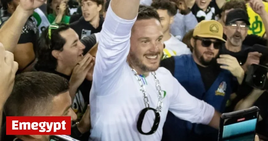 Dan Lanning and Pat McAfee Energize Oregon Fans by Going Shirtless on ESPN College GameDay