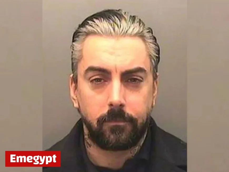 Lostprophets Singer and Convicted Pedophile Ian Watkins Killed in Prison