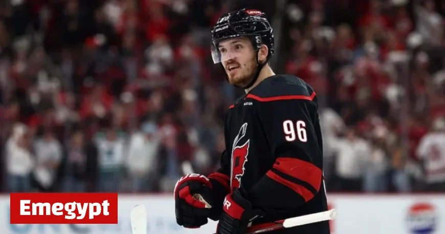Oilers Secure Roslovic with One-Year $1.5M Contract Ending Extended Free Agency Period