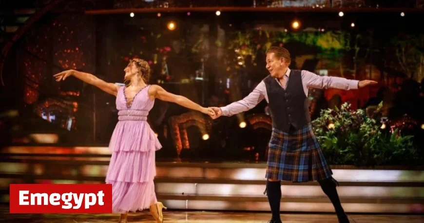 Discover Who Ross King Is Meet the Strictly Come Dancing 2025 Contestant and Renowned Presenter