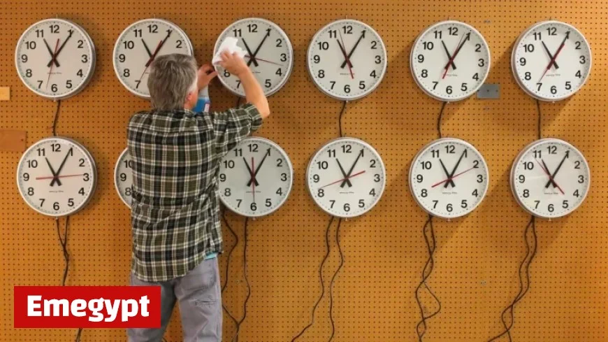 Discover When Daylight Saving Time Ends in 2025 and If Clocks Fall Back This Weekend