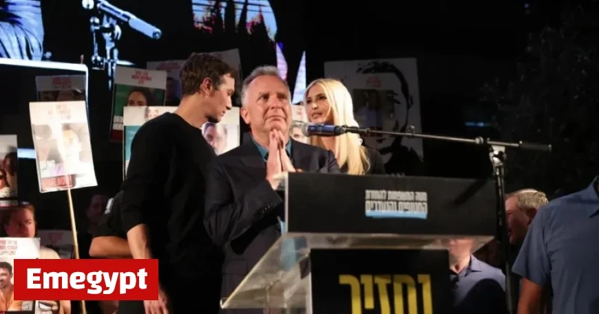 Witkoff and Kushner Provide Empathy at Hostage Square That Israeli Leaders Fail to Offer