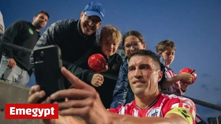 Spanish Soccer Legend Zapater Honored with Special Tribute this Thanksgiving Sunday
