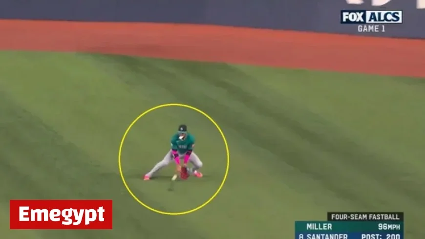 Victor Robles Error Costs Team in ALCS Game 1