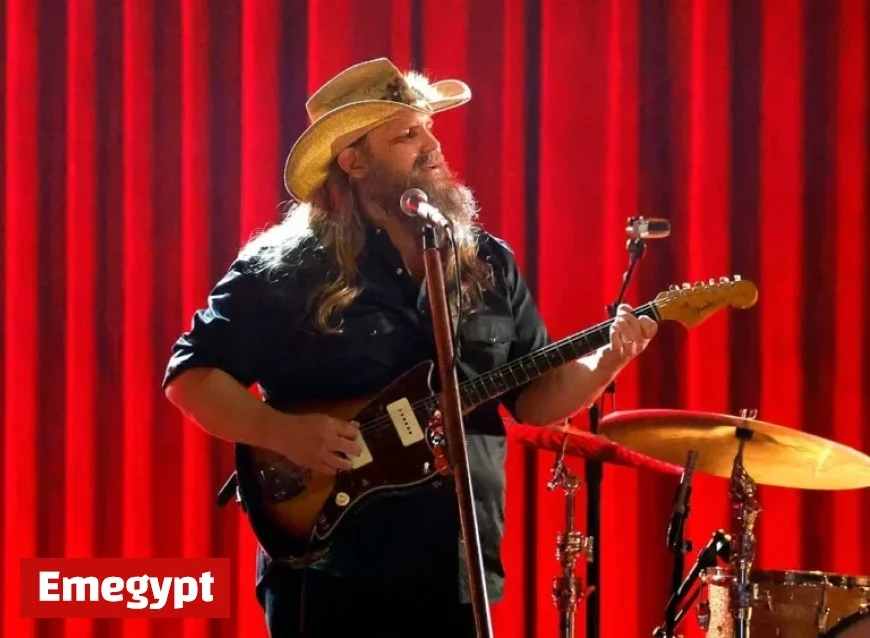 Chris Stapleton Postpones Weekend Shows Due to Health Concerns