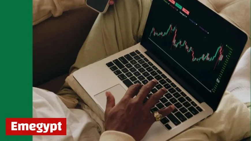 How to Value BEN Shares Currently Priced at $13