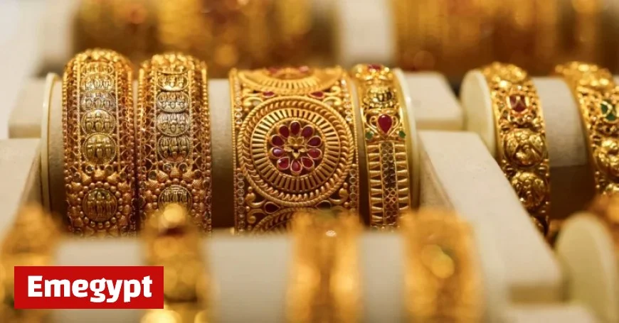 Gold Soars to Record High Amid US Rate Cut Speculations Silver Gains Momentum