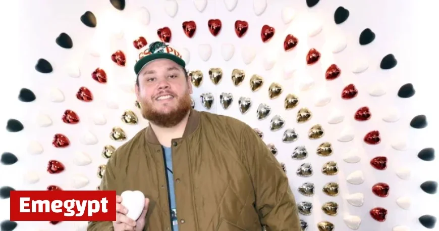 Luke Combs at Slane Castle 2026 Evokes Nostalgia for ‘Will This Do?’ Era