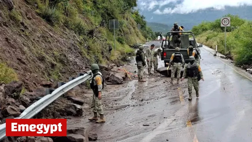 Mexico rainstorm devastation dozens dead or missing thousands of homes destroyed