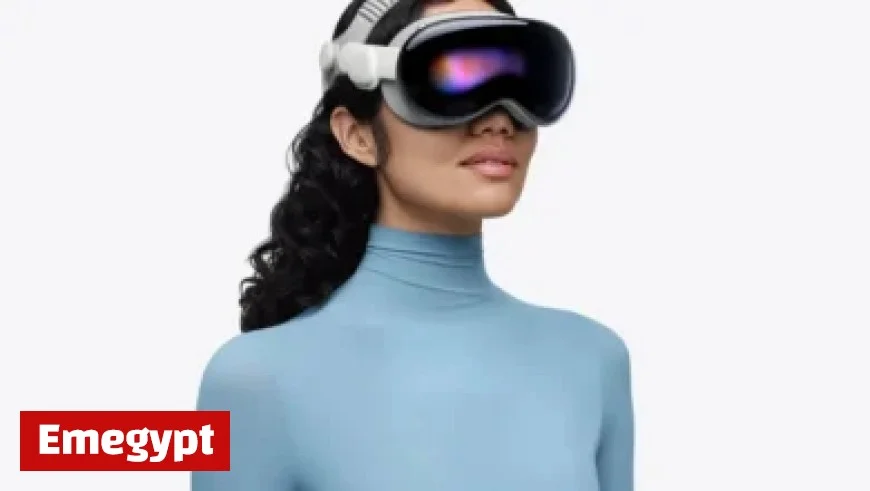 Apple Vision Pro Enhanced with M5 Chip and Dual Knit Band Upgrade