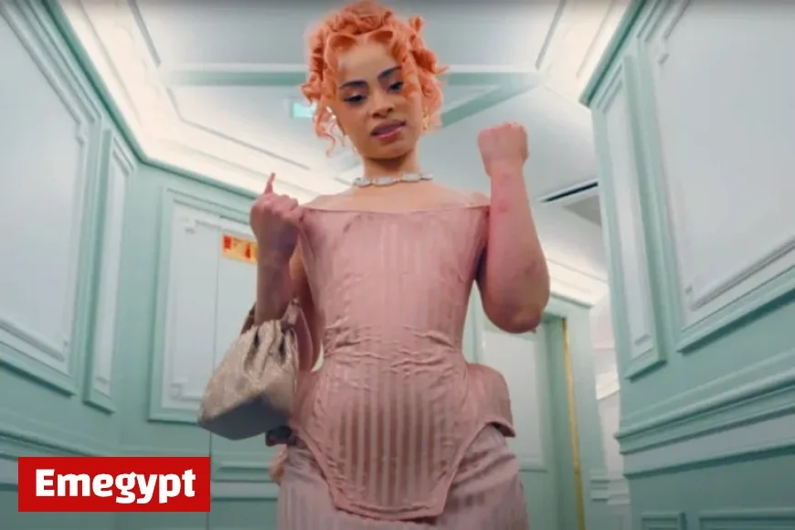 Ice Spice Twerks with Anok Yai and Suni Lee at Paris Fashion Week in Baddie Baddie Music Video