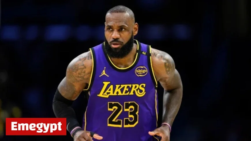 LeBron James Eyes Mid-November Comeback from Sciatica for Lakers
