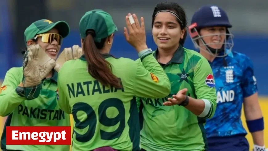England’s Batting Collapse Crumbles Hopes Against Pakistan’s Victory Charge