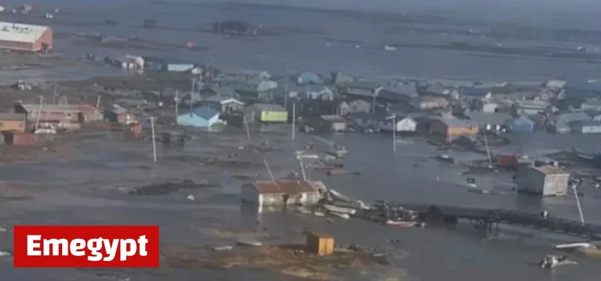 Rescue Teams Airlift Hundreds from Rural Alaskan Villages Following Powerful Storm