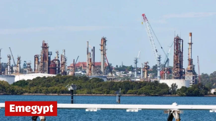 Australia Faces Potential Shutdown Within Weeks According to Alert