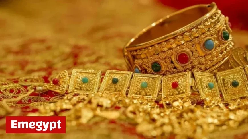 Discover 5 Savvy Investment Strategies to Own Gold Without Direct Ownership Through ETFs and Mutual Funds