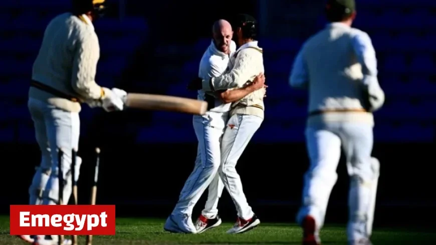 Bell’s Late Strikes Propel Tasmania to the Brink in Thrilling Clash with Western Australia