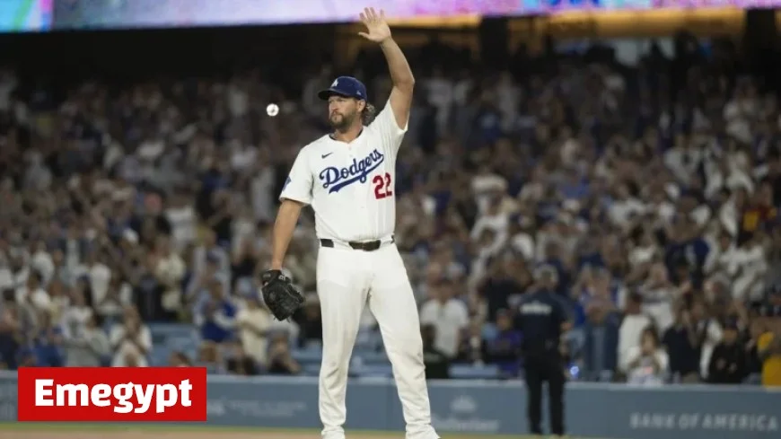 Fan celebrates Clayton Kershaw’s legendary Dodger legacy as lefty begins final chapter