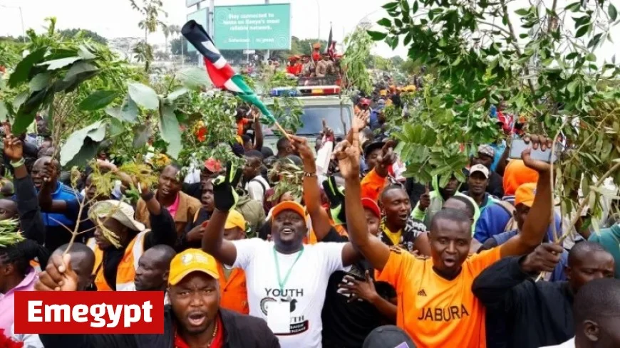 Kenyan Police Deploy Tear Gas on Thousands at Odinga’s Memorial Gathering