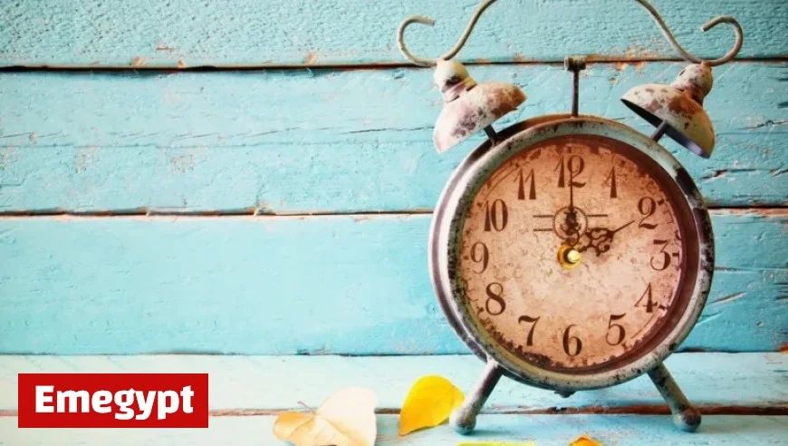 Daylight Saving Time 2025: When Clocks Fall Back in November and Essential Time Change Details