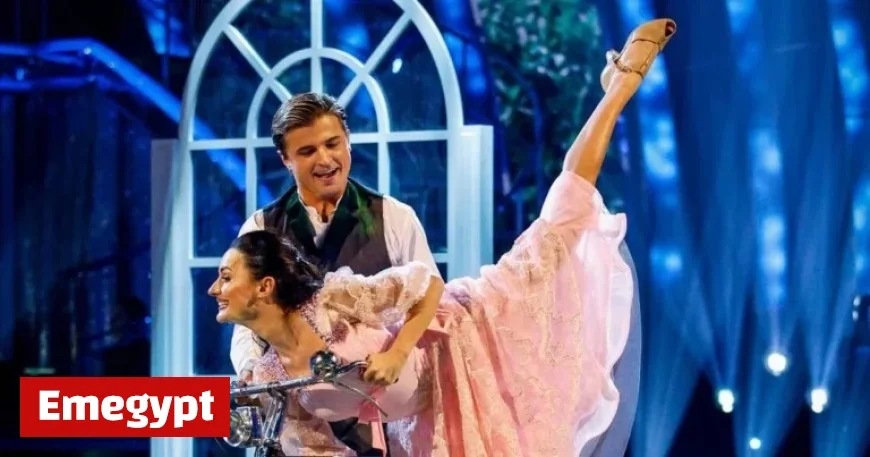 Amber Davies of Strictly Come Dancing Sends Alarming Message to Nikita Kuzmin Before Live Show